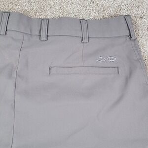 Snake Eyes Dry-18 Mens Gray Performance Golf Shorts Size 36 Flat Front Moisture